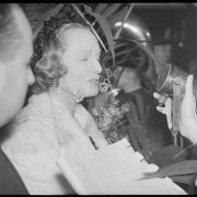 L’actrice britannique Anna Neagle, 1937, Conrad Poirier, BAnQ, P48,S1,P1531
